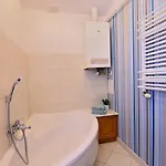 아파트 Atrakcyjny Victus Z Balkon By Renters